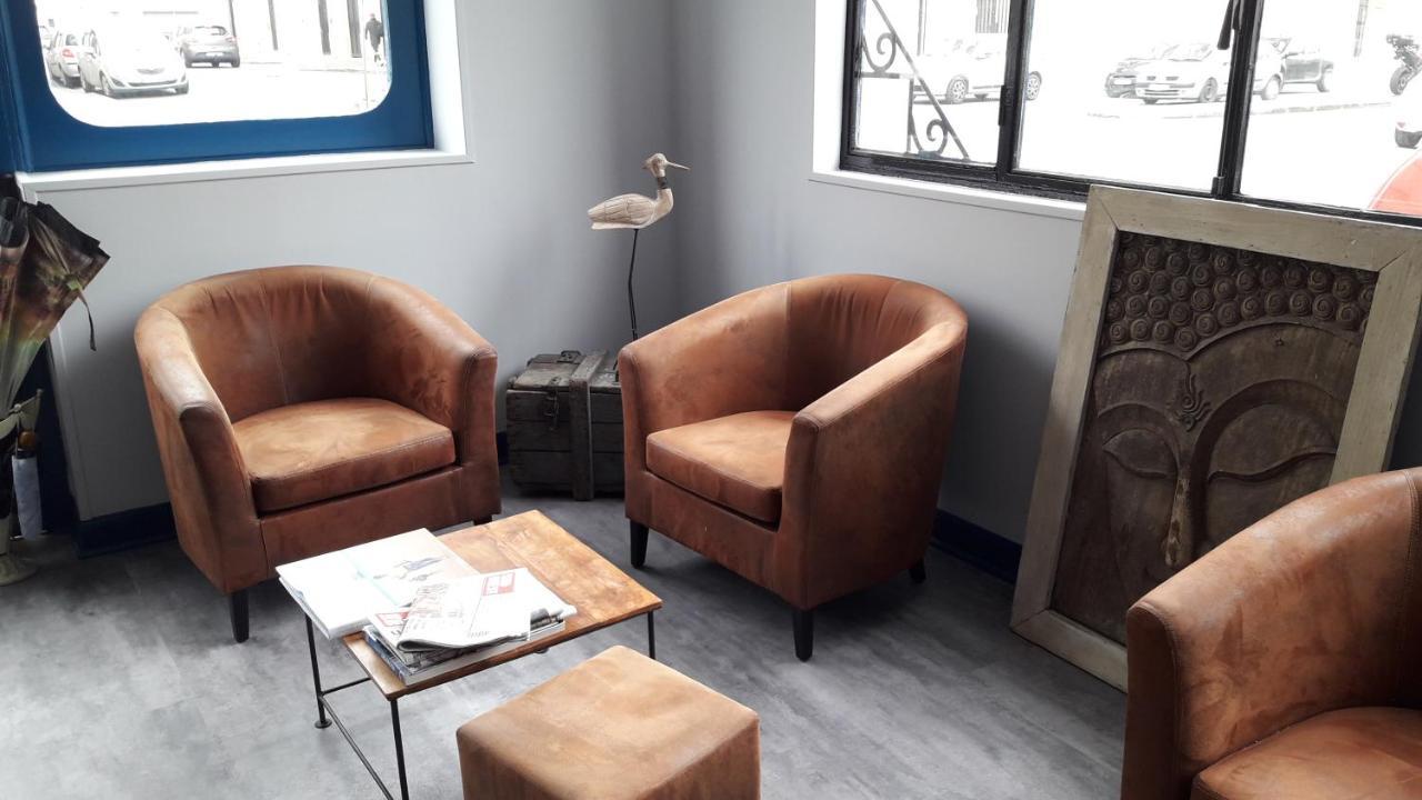 Logis Hotel Lafayette Rochefort France Esterno foto