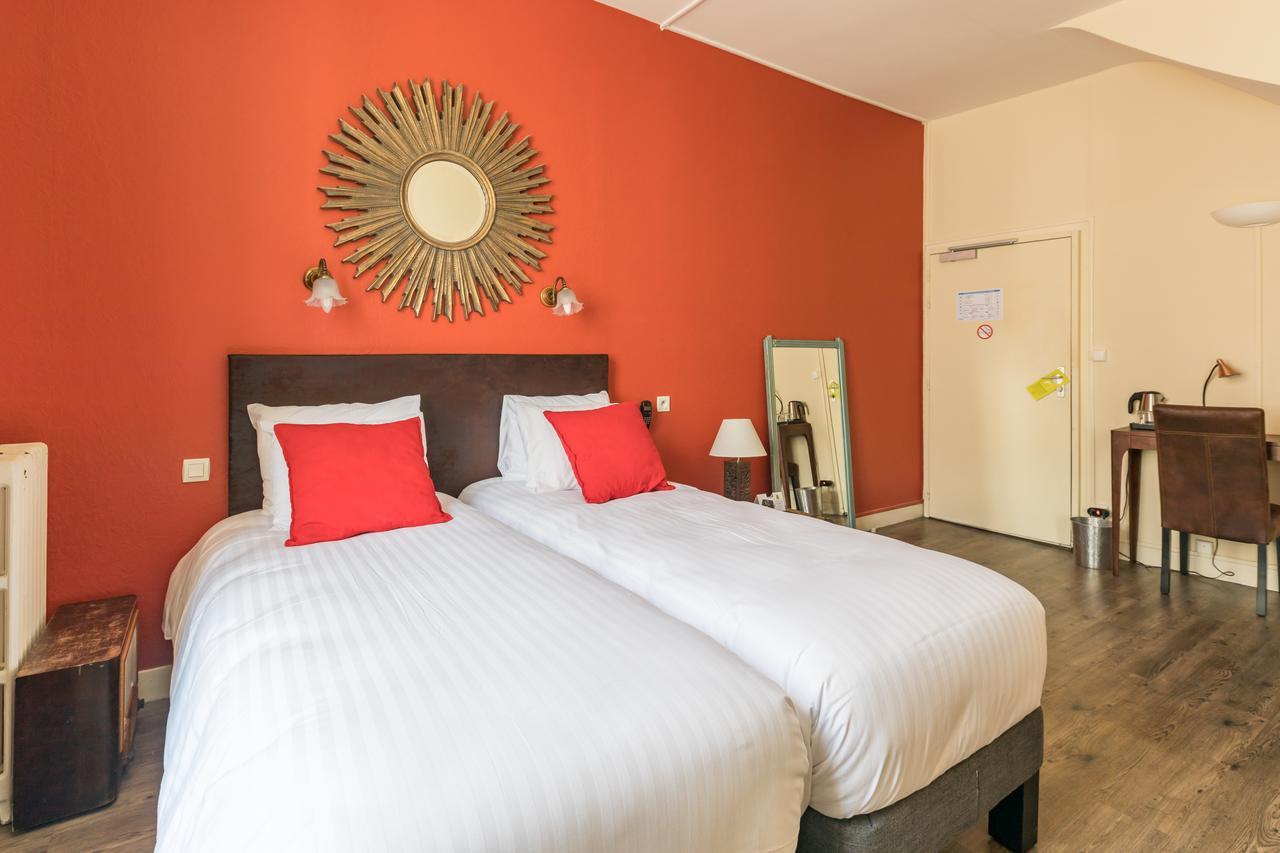 Logis Hotel Lafayette Rochefort France Esterno foto