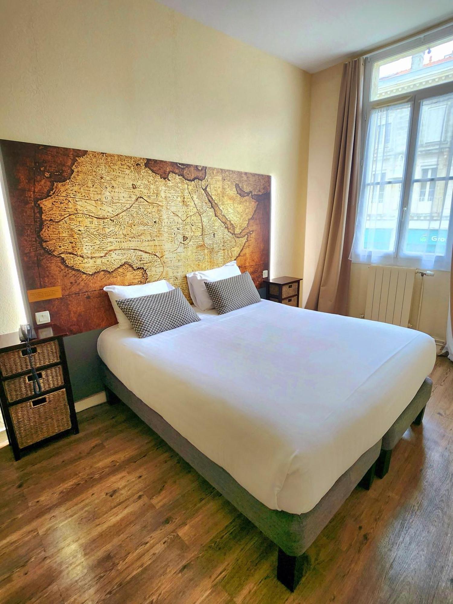 Logis Hotel Lafayette Rochefort France Esterno foto
